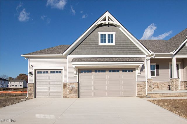 5843 Marcella Way, North Ridgeville, OH 44039