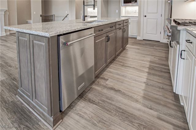 5843 Marcella Way, North Ridgeville, OH 44039