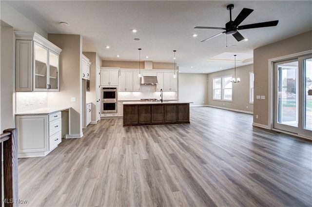 5843 Marcella Way, North Ridgeville, OH 44039