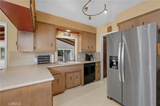434 E Carroll, Glendora, CA 91741