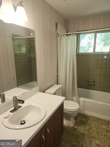 287 Northgate Trace, Roswell, GA 30075