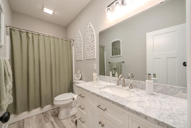 190 CORDOVA CV, Savannah, TN 38372