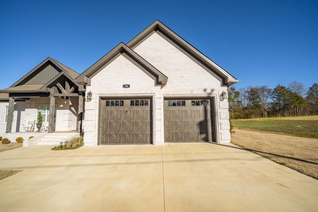 190 CORDOVA CV, Savannah, TN 38372