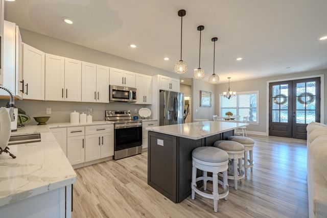 190 CORDOVA CV, Savannah, TN 38372