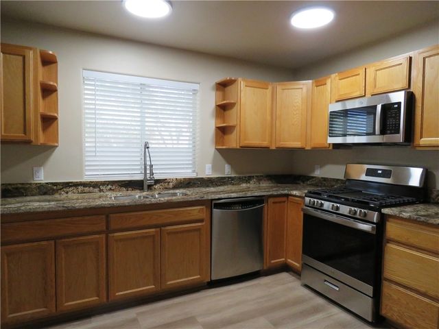 3625 N Willow Rd., Kingman, AZ 86409