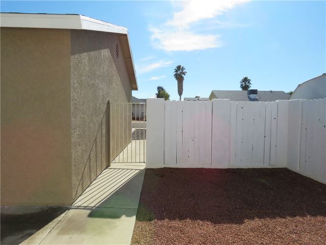 3625 N Willow Rd., Kingman, AZ 86409