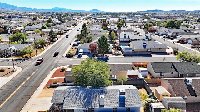 3625 N Willow Rd., Kingman, AZ 86409