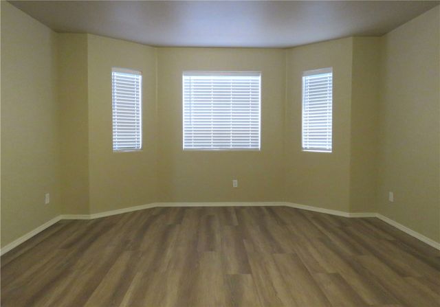 3625 N Willow Rd., Kingman, AZ 86409