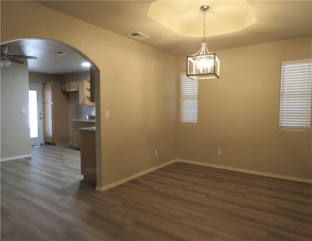 3625 N Willow Rd., Kingman, AZ 86409