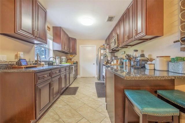 2569 CEDARWOOD DRIVE, Lake Wales, FL 33898