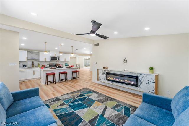 3504 Chevy Chase Avenue, Las Vegas, NV 89110