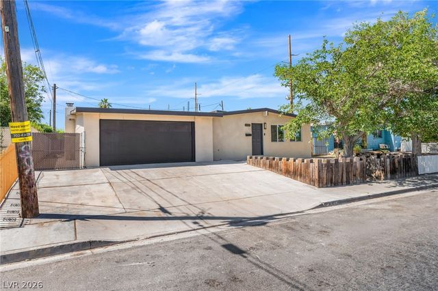 3504 Chevy Chase Avenue, Las Vegas, NV 89110