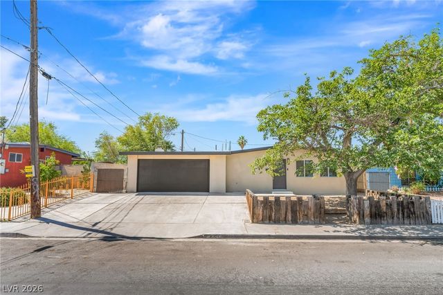 3504 Chevy Chase Avenue, Las Vegas, NV 89110