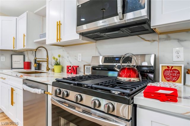 3504 Chevy Chase Avenue, Las Vegas, NV 89110