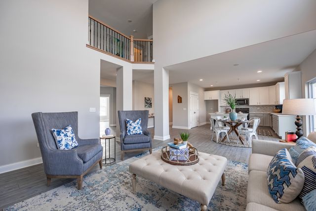 5916 Woody Creek Lane, Bettendorf, IA 52722