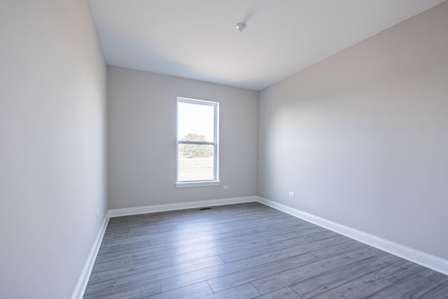 5916 Woody Creek Lane, Bettendorf, IA 52722