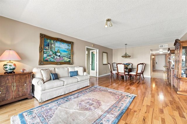 55 ROGERS STREET 204, Clearwater, FL 33756