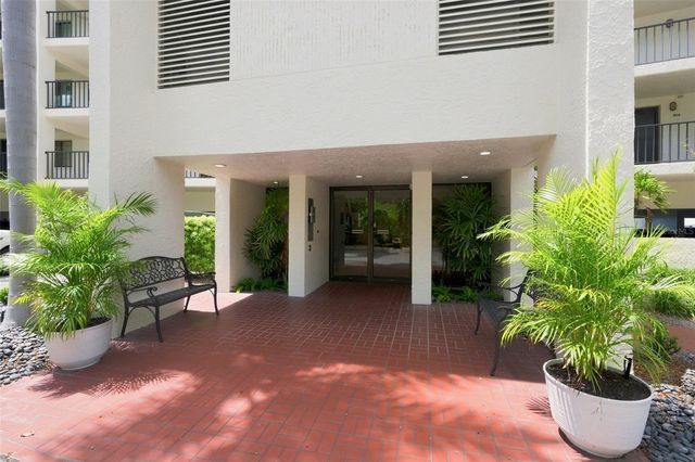 55 ROGERS STREET 204, Clearwater, FL 33756