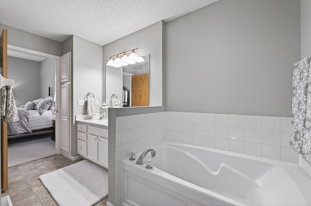 16103 70th Place N, Maple Grove, MN 55311