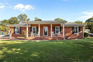 4950 Pinewood Drive, Hope Mills, NC 28348
