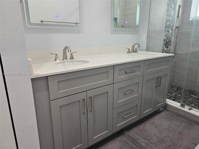 2411 SW 103rd Way, Miramar, FL 33025