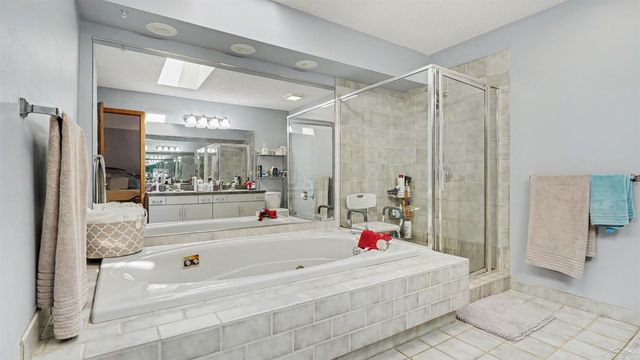 2815 Dunkirk Drive, Saginaw Twp, MI 48603