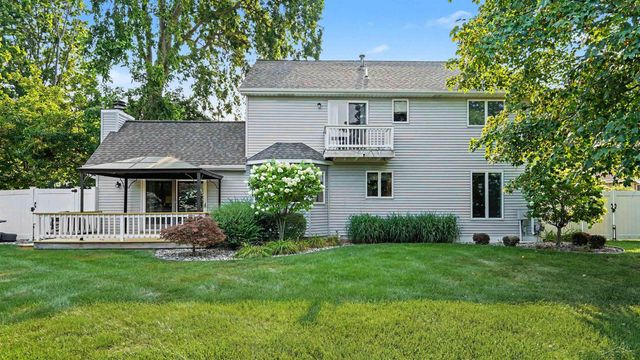 2815 Dunkirk Drive, Saginaw Twp, MI 48603
