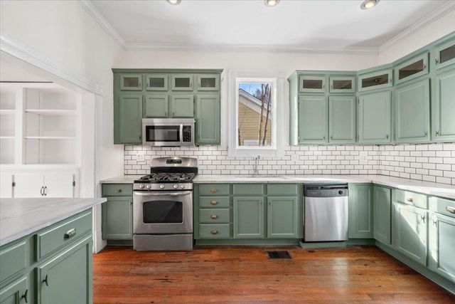 2069 VINTON AVE, Memphis, TN 38104