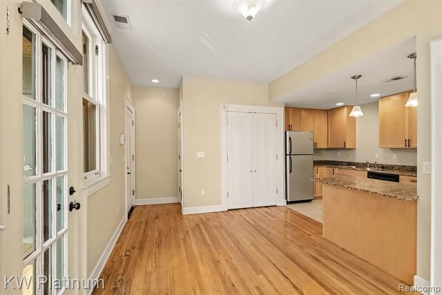615 W Hancock Street, Detroit, MI 48201