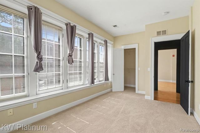 615 W Hancock Street, Detroit, MI 48201