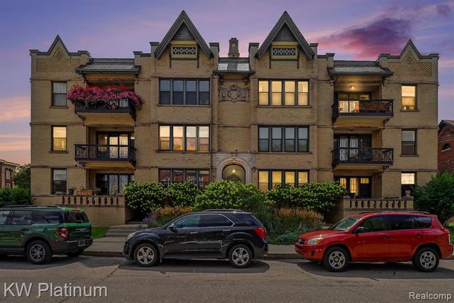 615 W Hancock Street, Detroit, MI 48201