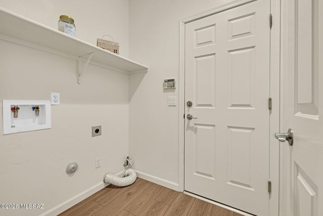 7667 E Park View Drive, Tucson, AZ 85715