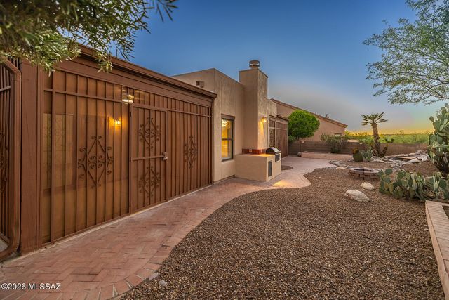 7667 E Park View Drive, Tucson, AZ 85715