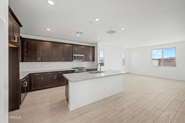 18213 W Pioneer Street, Goodyear, AZ 85338