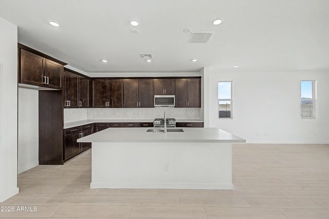 18213 W Pioneer Street, Goodyear, AZ 85338