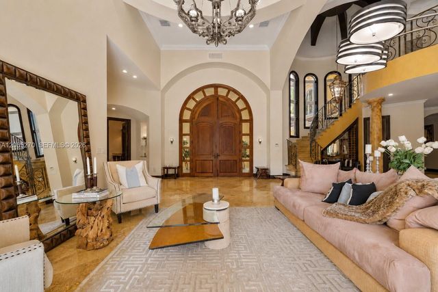 9245 SW 93rd Avenue, Miami, FL 33176