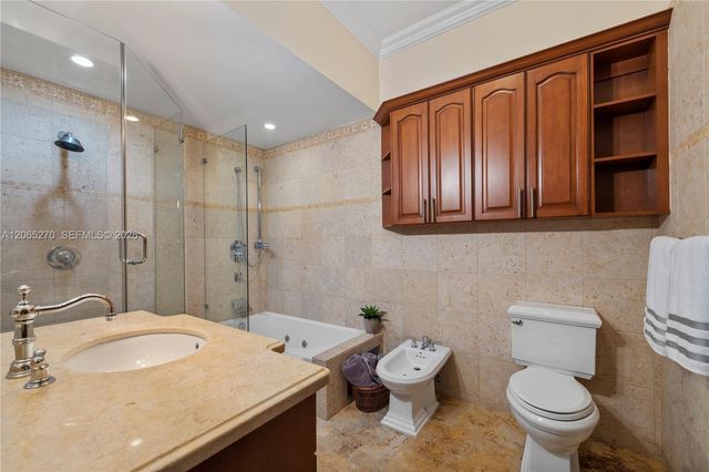 9245 SW 93rd Avenue, Miami, FL 33176