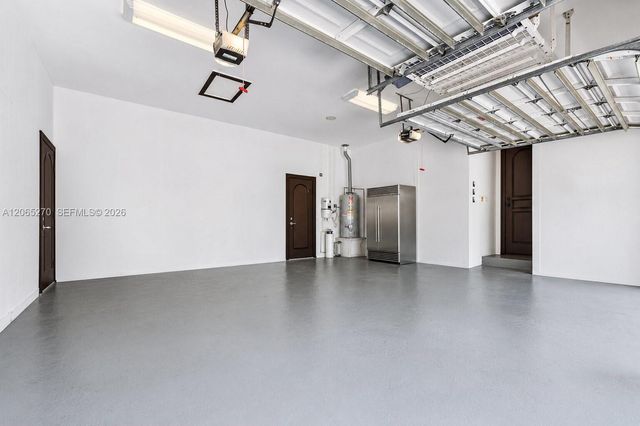 9245 SW 93rd Avenue, Miami, FL 33176