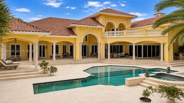 9245 SW 93rd Avenue, Miami, FL 33176