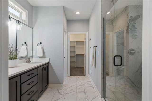 8435 Ottawa Street, De Soto, KS 66018