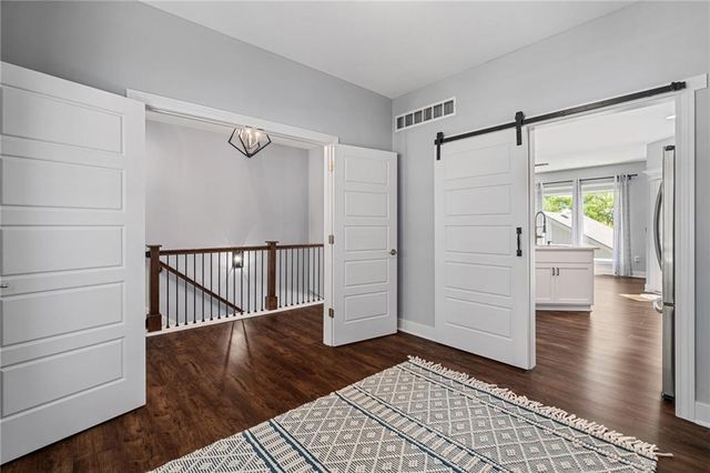 8435 Ottawa Street, De Soto, KS 66018