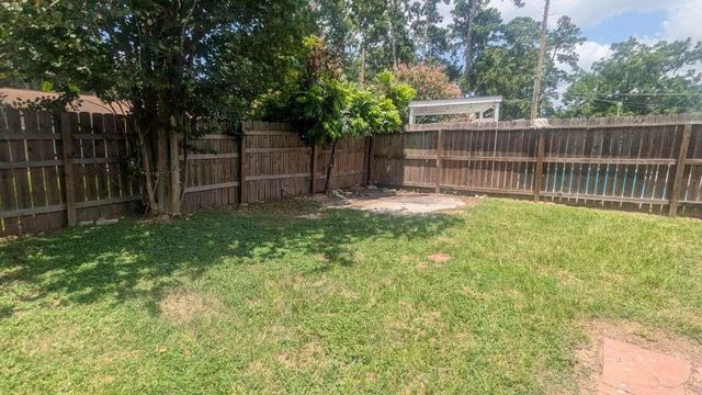 6815 Moss Oaks Drive, Houston, TX 77050