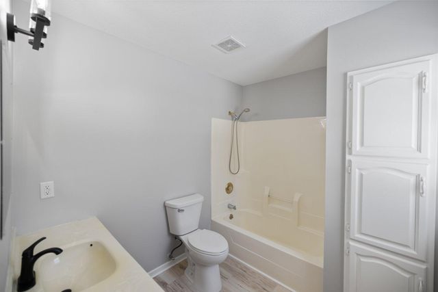 14750 Leisure Drive, Detroit Lakes, MN 56501