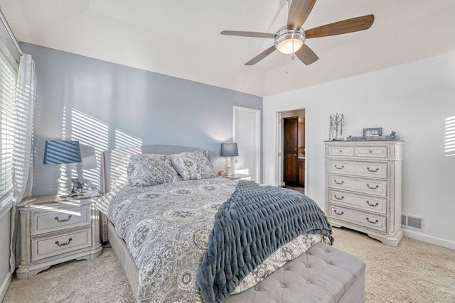 17821 Essex Lane, Farmington, MN 55044