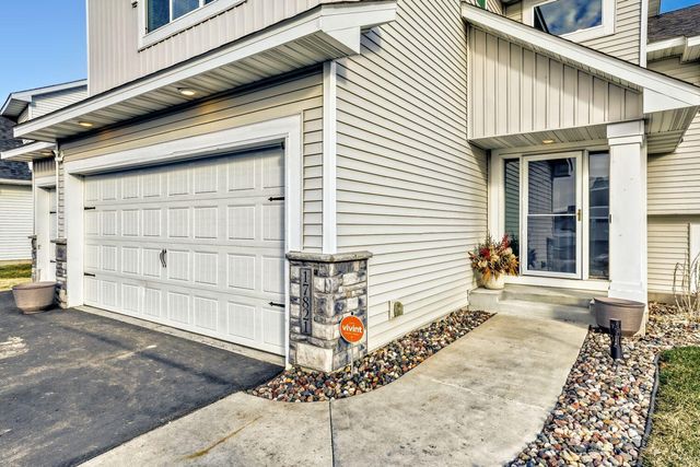 17821 Essex Lane, Farmington, MN 55044