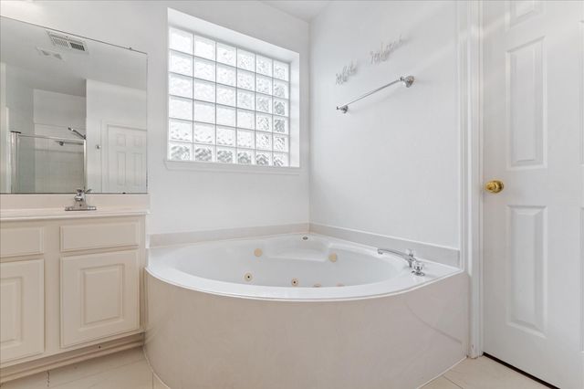 11707 Hillsgate Court, Tomball, TX 77377