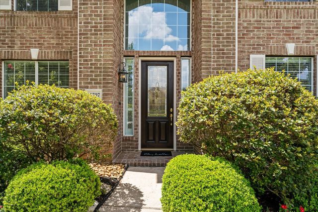11707 Hillsgate Court, Tomball, TX 77377
