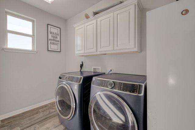 176 Pecos ST, Cedar Creek, TX 78612