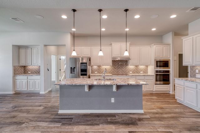 176 Pecos ST, Cedar Creek, TX 78612