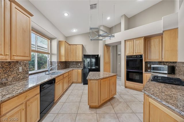 541 Summer Mesa Drive, Las Vegas, NV 89144